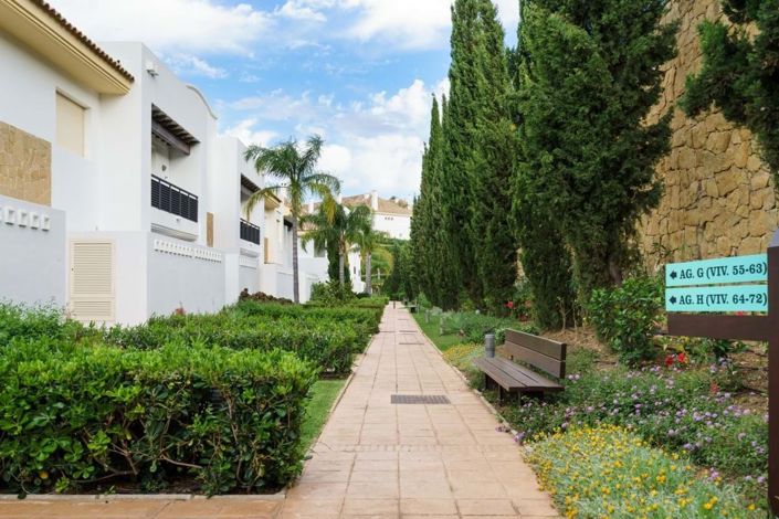 Image No.23-2 Bed Townhouse for sale