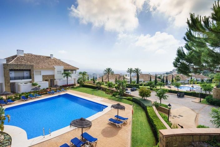 Image No.26-2 Bed Townhouse for sale