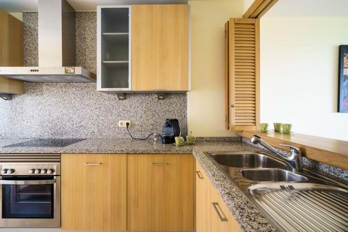 Image No.8-2 Bed Townhouse for sale