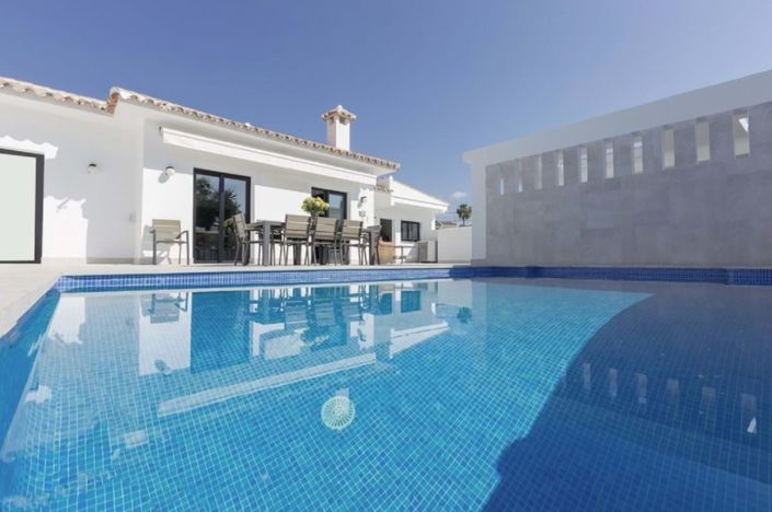 Image No.1-Villa de 3 chambres à vendre à Marbella