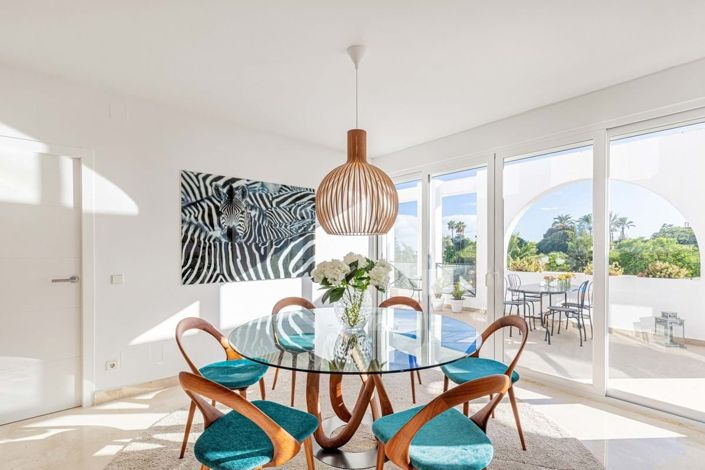 Image No.12-3 Bed Apartment for sale