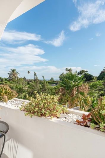 Image No.35-3 Bed Apartment for sale