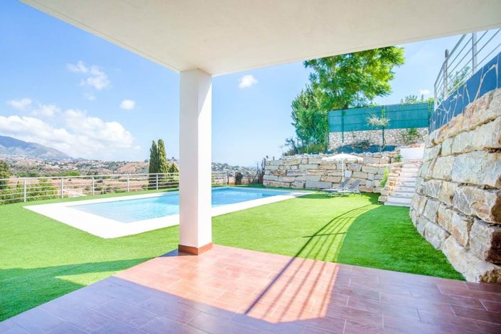 Image No.10-5 Bed Villa for sale