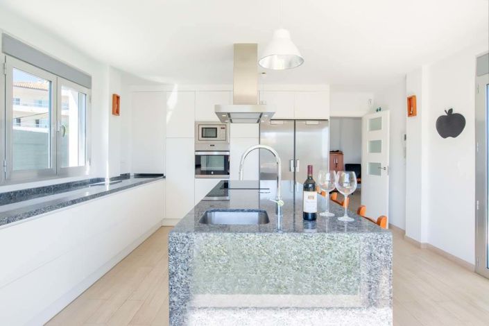 Image No.7-5 Bed Villa for sale