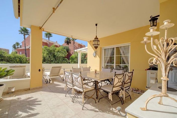 Image No.12-3 Bed Apartment for sale