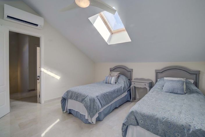 Image No.41-3 Bed Apartment for sale