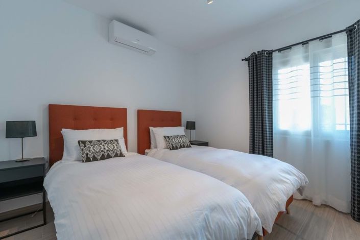 Image No.22-4 Bed Villa for sale