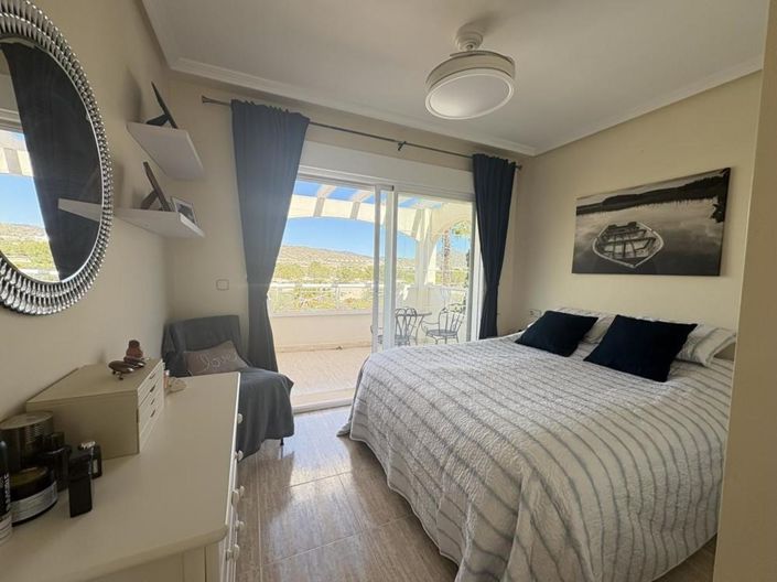 Image No.6-2 Bed Villa for sale