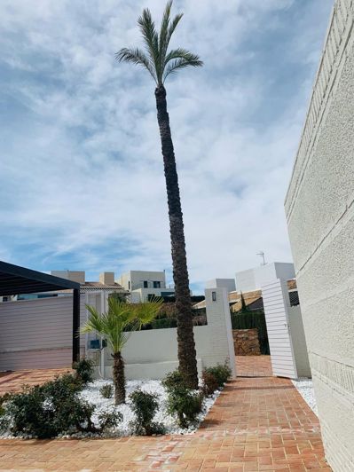 Image No.27-2 Bed Villa for sale