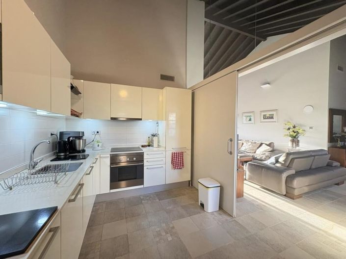 Image No.4-2 Bed Villa for sale