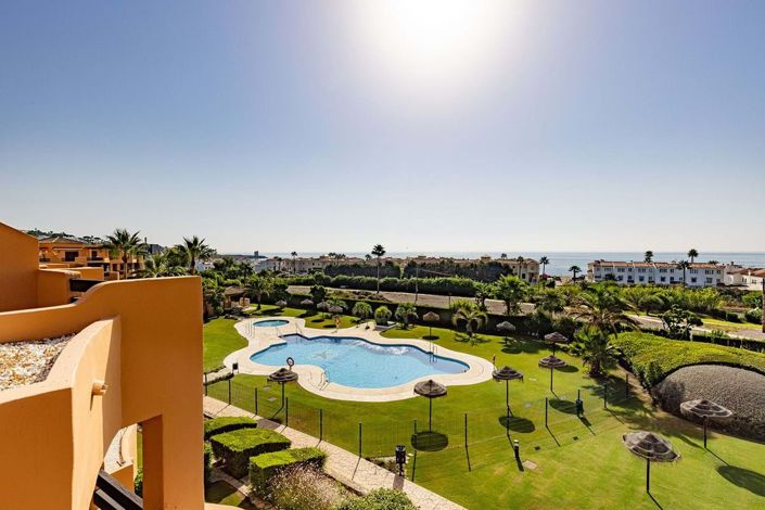 Image No.1-3 Bed Apartment for sale