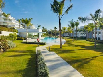 4 Bed Apartment for sale