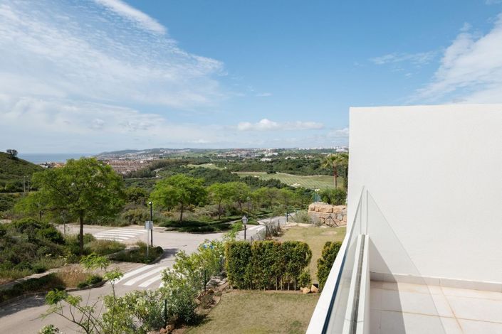 Image No.23-3 Bed Townhouse for sale