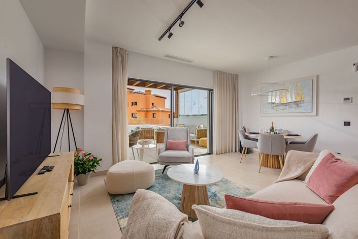 Image No.3-2 Bed Property for sale