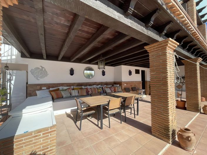 Image No.124-5 Bed Villa for sale