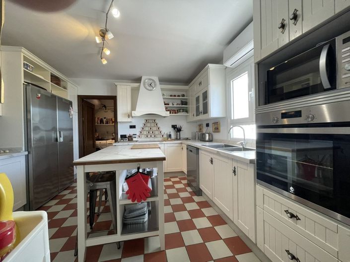 Image No.16-5 Bed Villa for sale