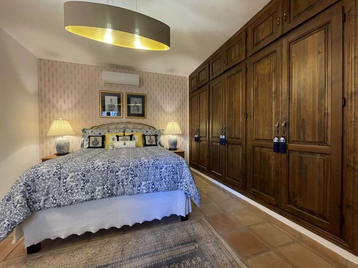 Image No.24-5 Bed Villa for sale