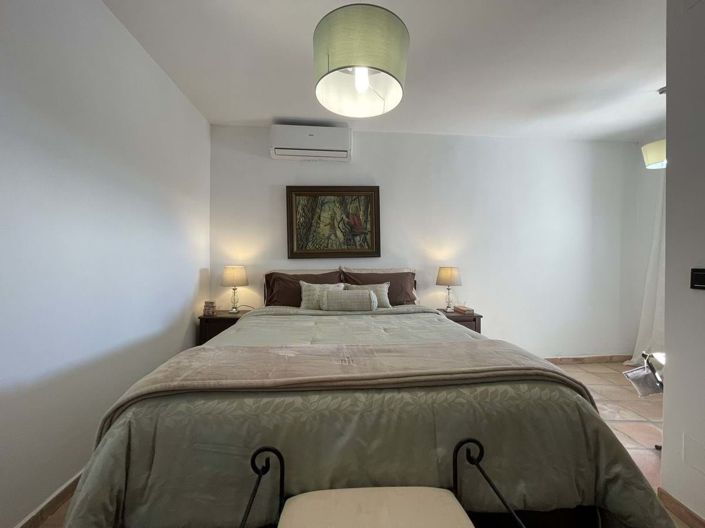 Image No.67-5 Bed Villa for sale