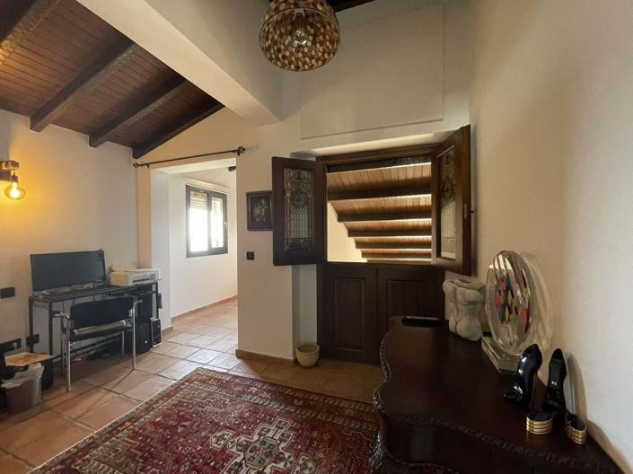 Image No.71-5 Bed Villa for sale