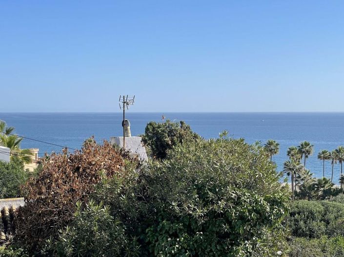 Image No.77-5 Bed Villa for sale