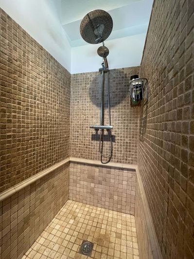 Image No.87-5 Bed Villa for sale