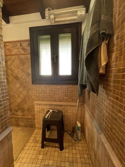 Image No.88-5 Bed Villa for sale