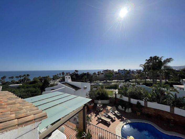 Image No.99-5 Bed Villa for sale