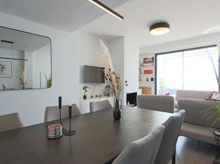 Image No.11-3 Bed Apartment for sale