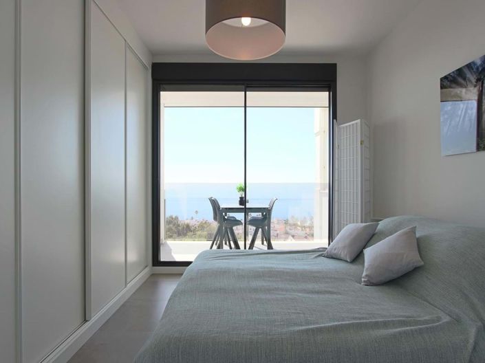 Image No.24-3 Bed Apartment for sale