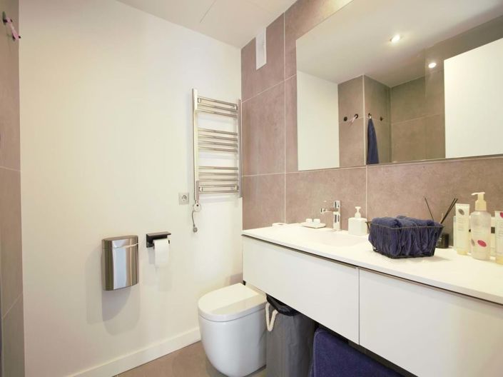 Image No.35-3 Bed Apartment for sale