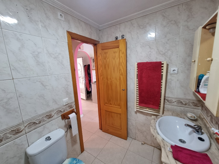 Image No.15-2 Bed Apartment for sale