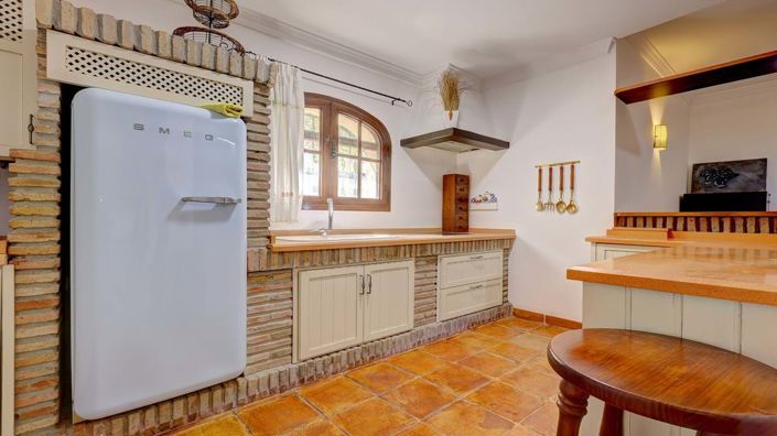 Image No.15-4 Bed Villa for sale