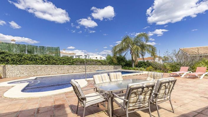 Image No.6-4 Bed Villa for sale