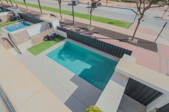 Image No.3-3 Bed Villa for sale