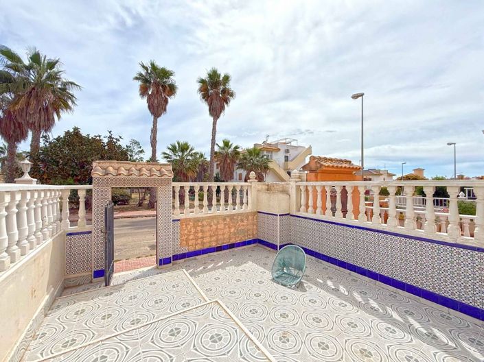 Image No.3-3 Bed Apartment for sale