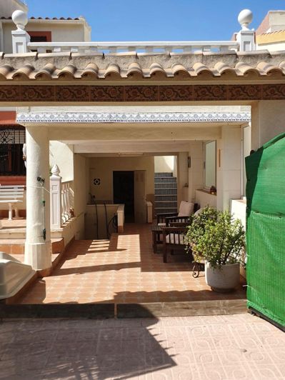 Image No.2-3 Bed Villa for sale