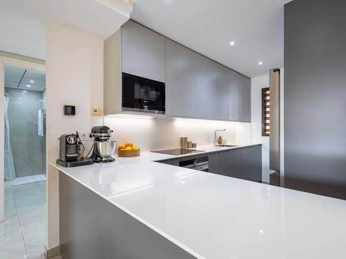 Image No.21-3 Bed Apartment for sale