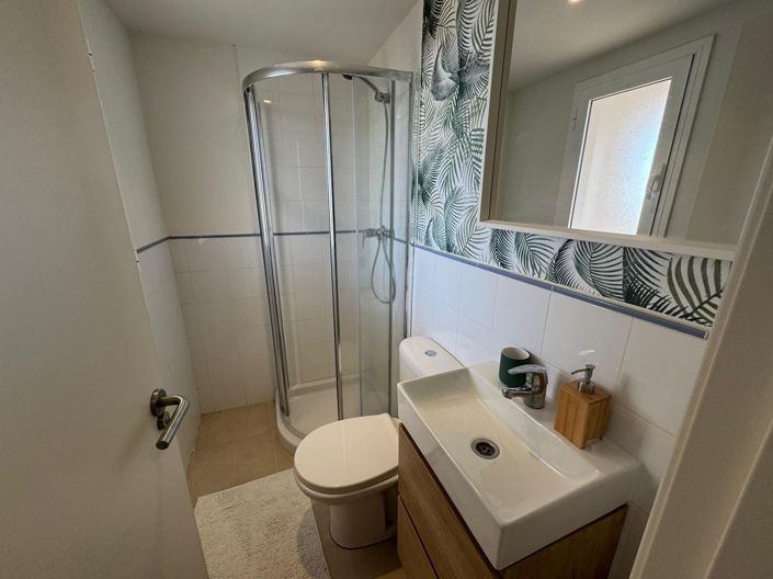 Image No.13-2 Bed Apartment for sale