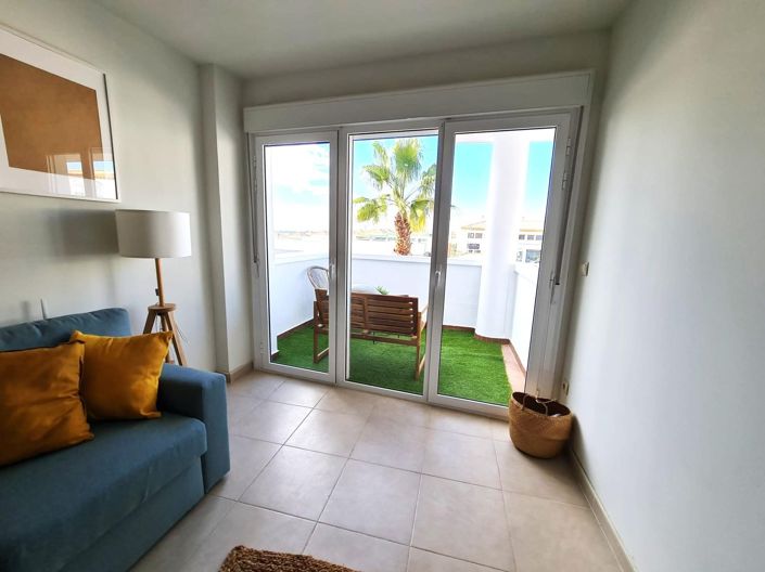 Image No.2-Appartement de 2 chambres à vendre à Orihuela Costa