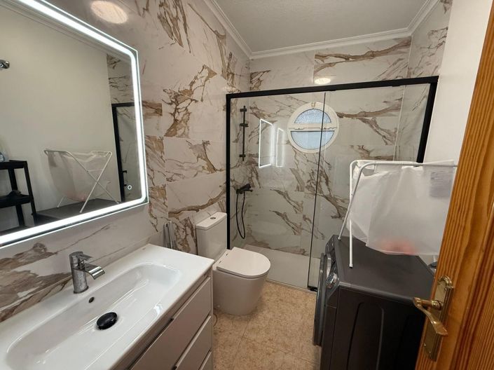 Image No.14-3 Bed Townhouse for sale