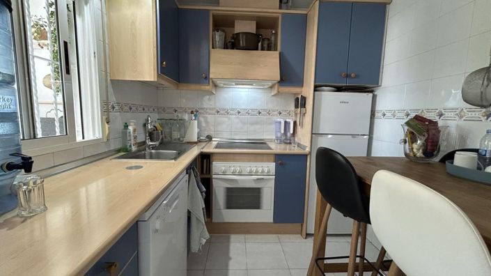 Image No.10-2 Bed Townhouse for sale