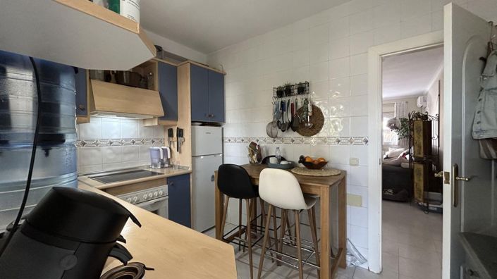 Image No.12-2 Bed Townhouse for sale