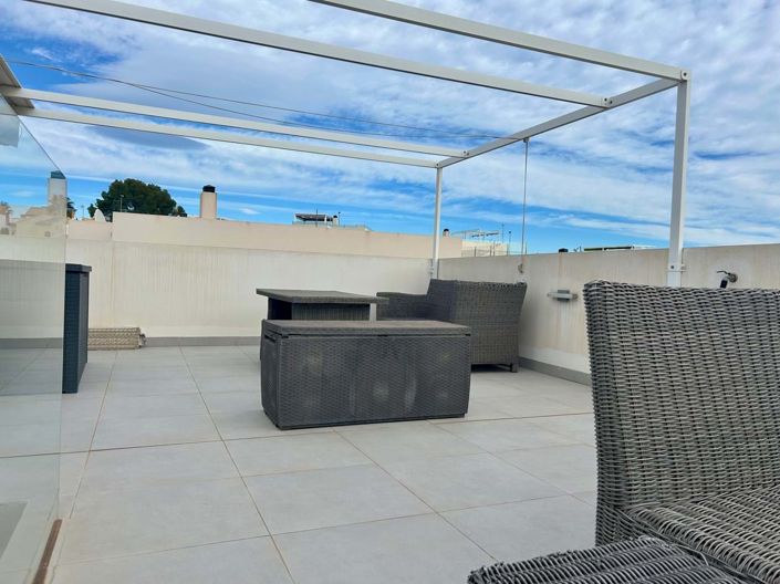 Image No.27-3 Bed Villa for sale