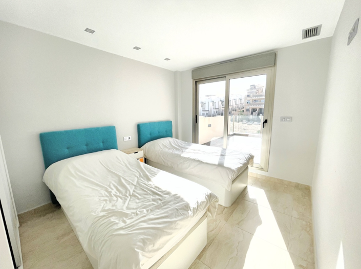 Image No.11-Villa de 3 chambres à vendre à Villamartin