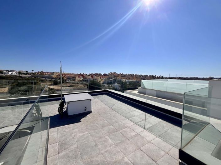 Image No.29-3 Bed Villa for sale