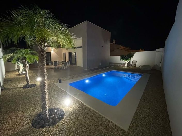 Image No.18-2 Bed Villa for sale