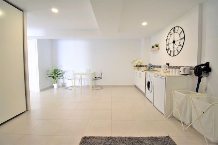 Image No.20-3 Bed Villa for sale