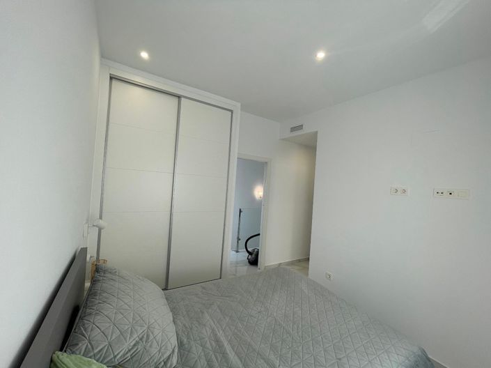 Image No.30-3 Bed Villa for sale