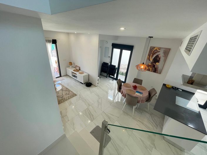 Image No.40-3 Bed Villa for sale