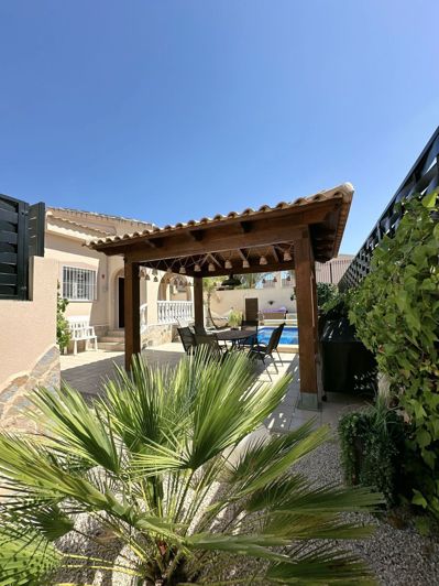 Image No.38-3 Bed Villa for sale